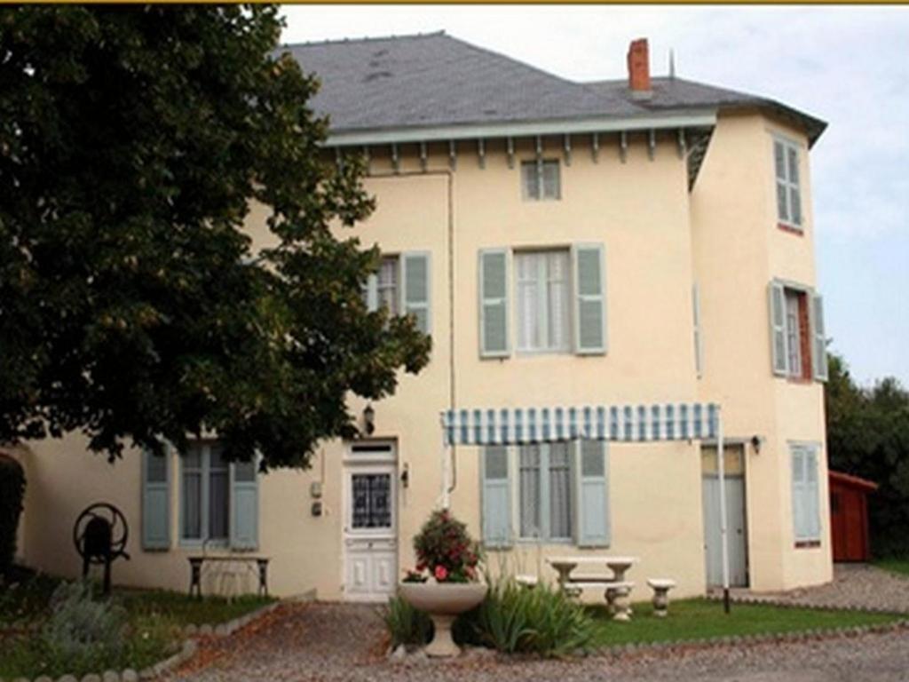 Chambres Et Tables D'Hotes Les Breuils Mariol Экстерьер фото